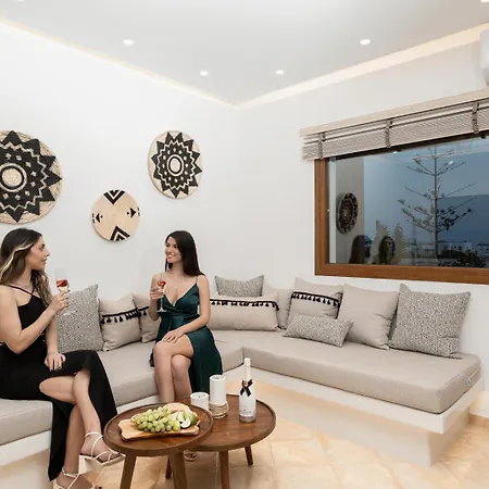 Leanda, Agios Prokopios, By Naxosvibe