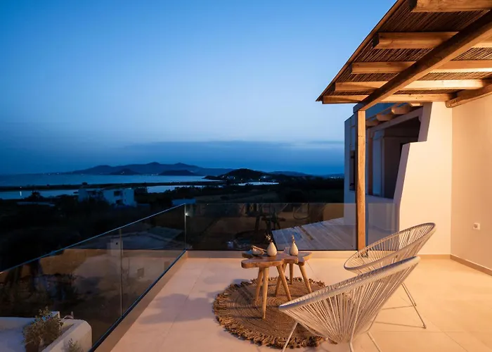 Leanda, Agios Prokopios, By Naxosvibe *