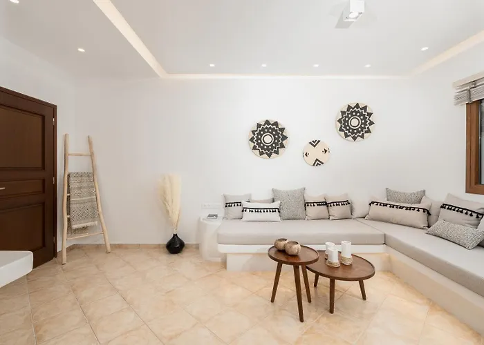 Leanda, Agios Prokopios, By Naxosvibe *